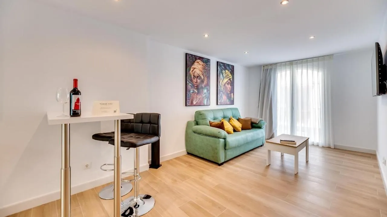 Huerto 22 Chic Urban Corner Apartment Estepona 0*,
